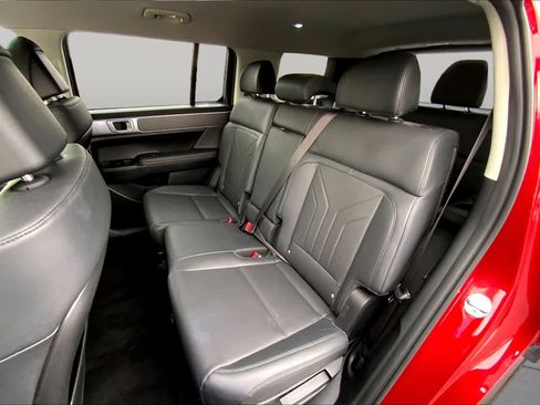 Used 2025 Hyundai Santa Fe SEL FWD image 21