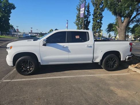 Used 2023 Chevrolet Silverado 1500 RST w/ Convenience Package II AWD/4WD image 5