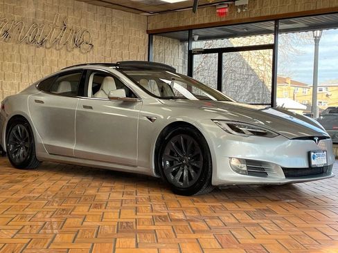 Used 2017 Tesla Model S 75D image 9