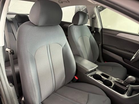 Used 2018 Hyundai Sonata SE FWD image 23