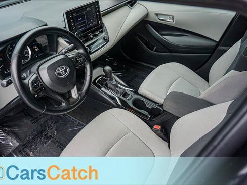 Used 2020 Toyota Corolla LE FWD image 16