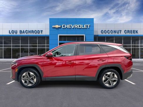 Used 2025 Hyundai Tucson SEL FWD image 5