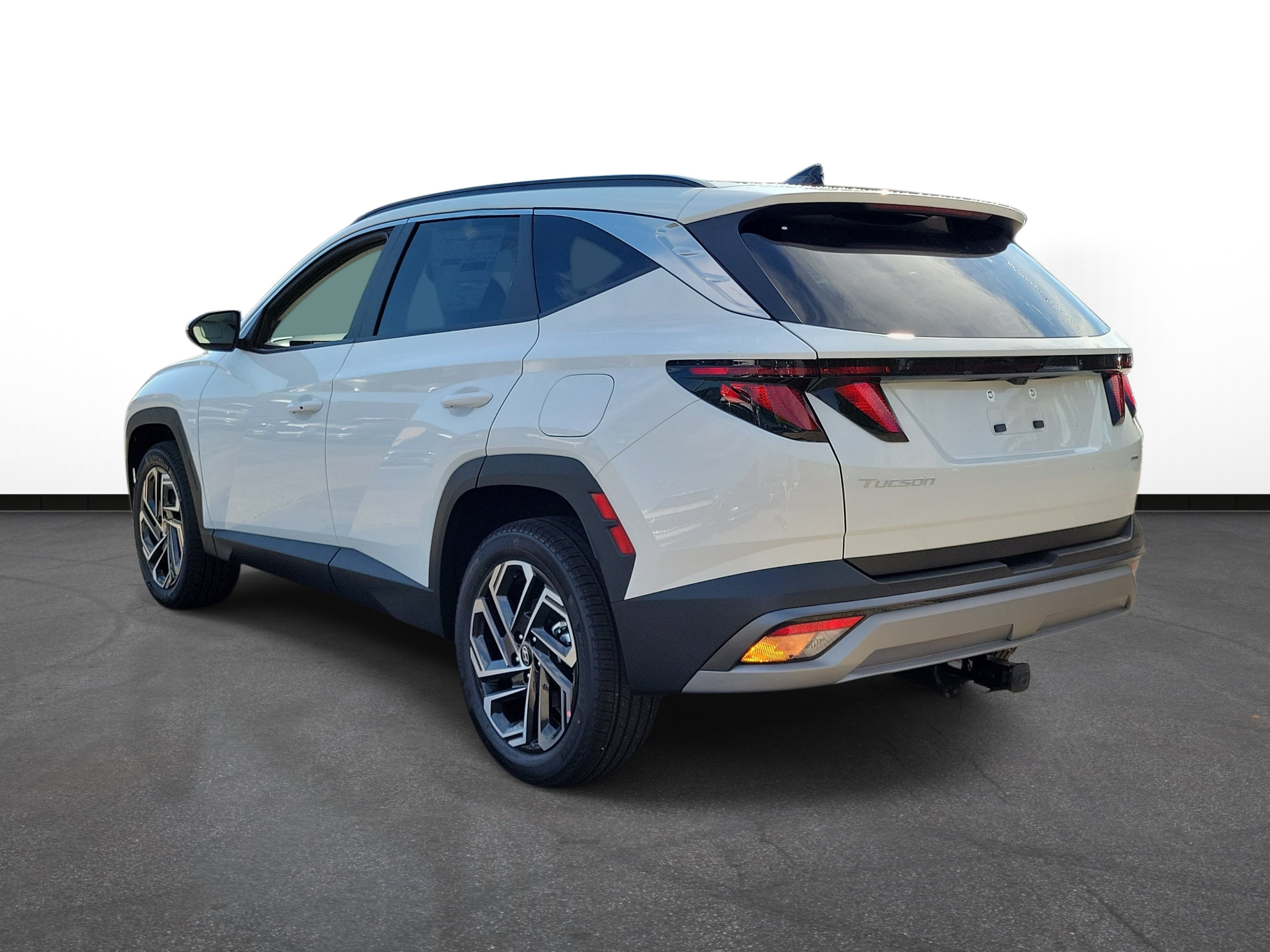 New 2026 Hyundai Tucson SEL Plus w/ Tow & Go Package AWD/4WD image 3