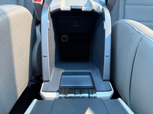Used 2016 Ford Escape SE FWD image 29