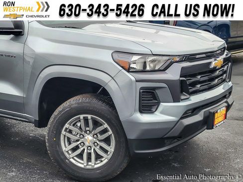 New 2026 Chevrolet Colorado LT image 2