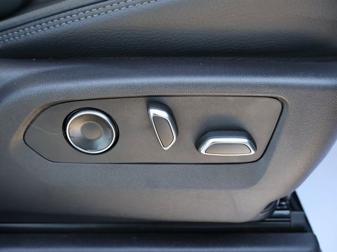 Used 2024 GMC Sierra 2500 Denali w/ Denali Reserve Package image 47