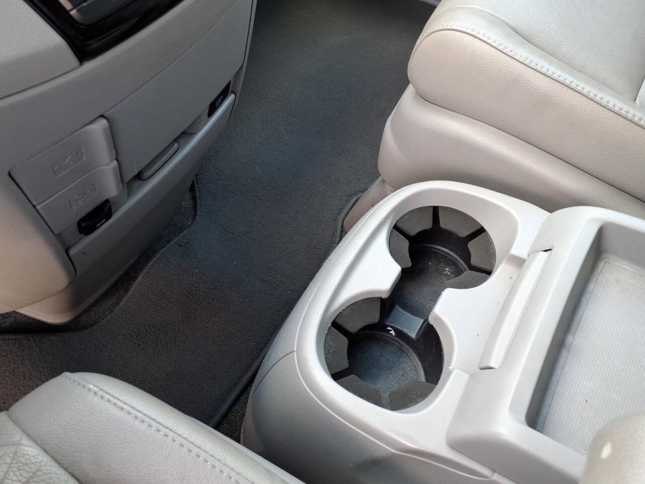 Used 2015 Honda Odyssey EX-L image 24
