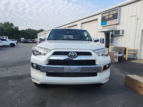Used 2019 Toyota 4Runner Limited AWD/4WD image 7