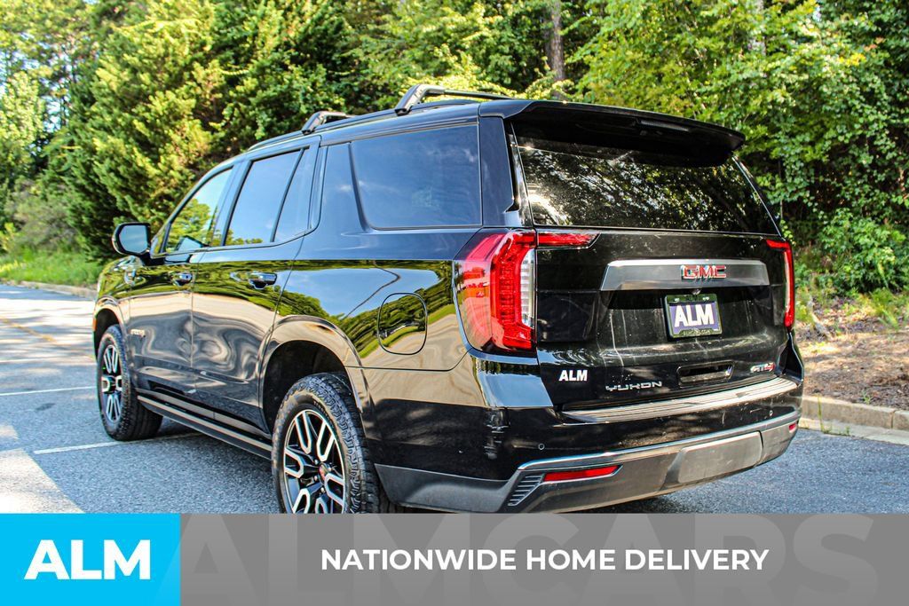 Used 2023 GMC Yukon AT4 AWD/4WD image 4