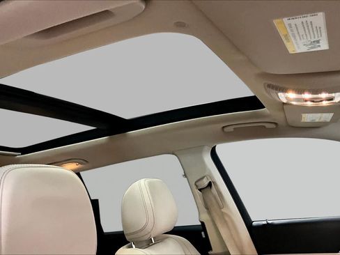 Certified 2021 Mercedes-Benz GLS 450 4MATIC image 14