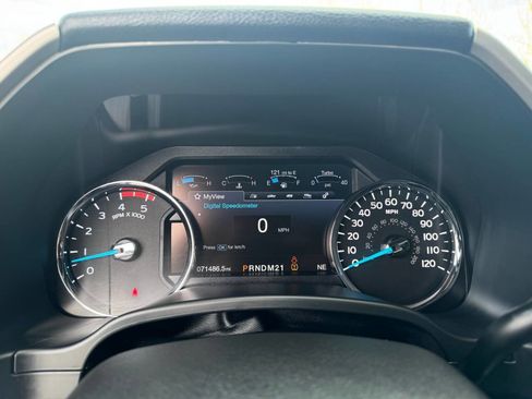 Used 2019 Ford F350 Lariat image 21