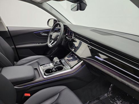 Used 2023 Audi Q8 Premium Plus AWD/4WD image 21