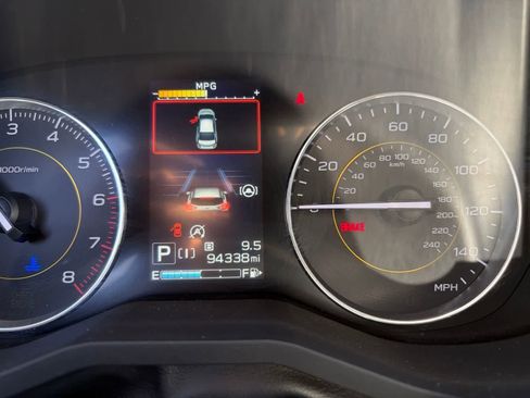 Used 2021 Subaru Crosstrek 2.5i Sport w/ Moonroof Package AWD/4WD image 8