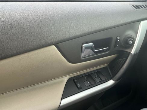 Used 2013 Ford Edge Limited w/ Canadian Touring Pkg AWD/4WD image 31