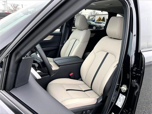 New 2026 MAZDA CX-90 Plug-In Hybrid w/ Preferred image 9