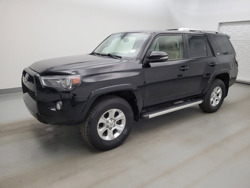 Used 2018 Toyota 4Runner SR5 Premium AWD/4WD image 2