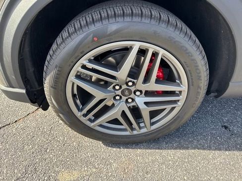 New 2026 Ford Explorer ST-Line w/ ST-Line Street Pack AWD/4WD image 27