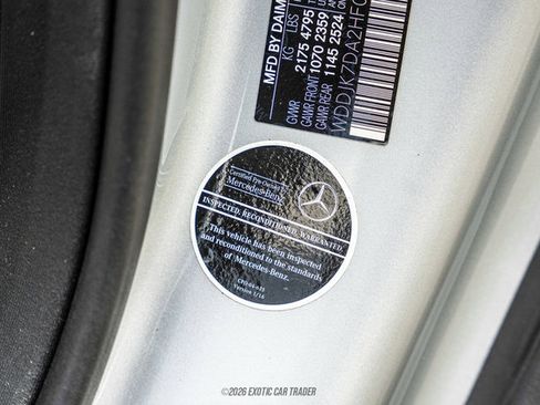 Used 2017 Mercedes-Benz SL 550 image 35