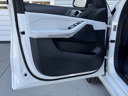 Used 2023 BMW X7 xDrive40i image 20
