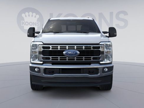 New 2026 Ford F250 XLT w/ FX4 Off-Road Package image 8