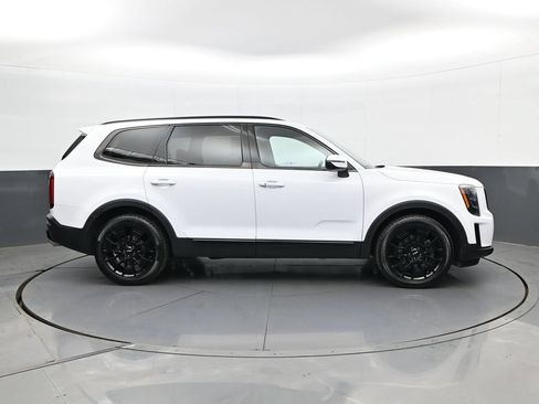 Used 2022 Kia Telluride EX w/ EX Premium Package AWD/4WD image 4