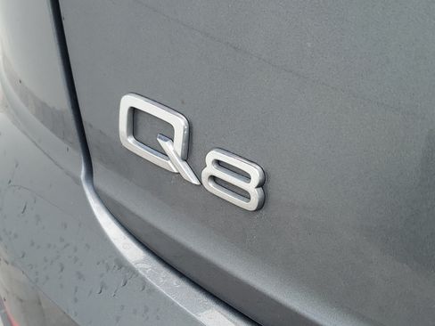 Used 2021 Audi Q8 Premium Plus w/ Premium Plus Package AWD/4WD image 8