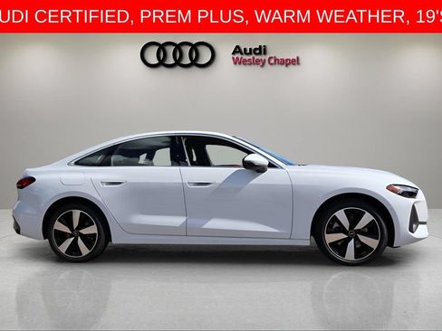 Used 2025 Audi A5 2.0T Premium Plus w/ Premium Plus AWD/4WD image 6