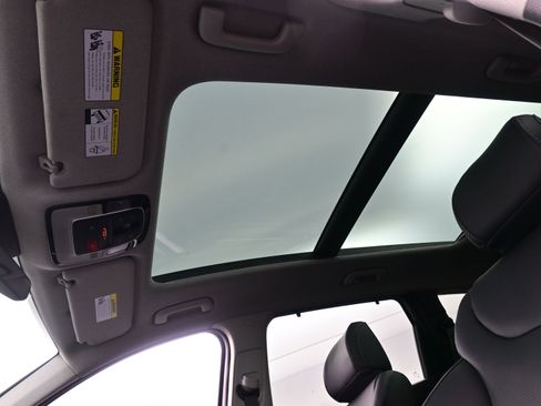 Certified 2023 Hyundai Santa Fe Limited image 19