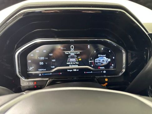 Used 2023 GMC Sierra 1500 Elevation image 17