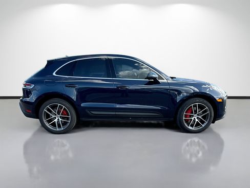 Used 2022 Porsche Macan S AWD/4WD image 2