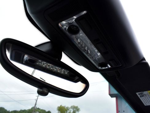 Used 2006 BMW Z4 3.0i image 46