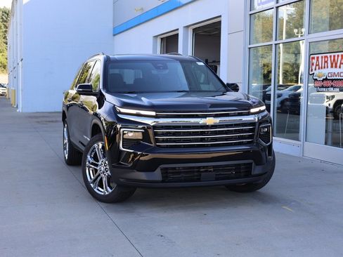 New 2026 Chevrolet Traverse LT w/ Driver Confidence Package FWD image 37