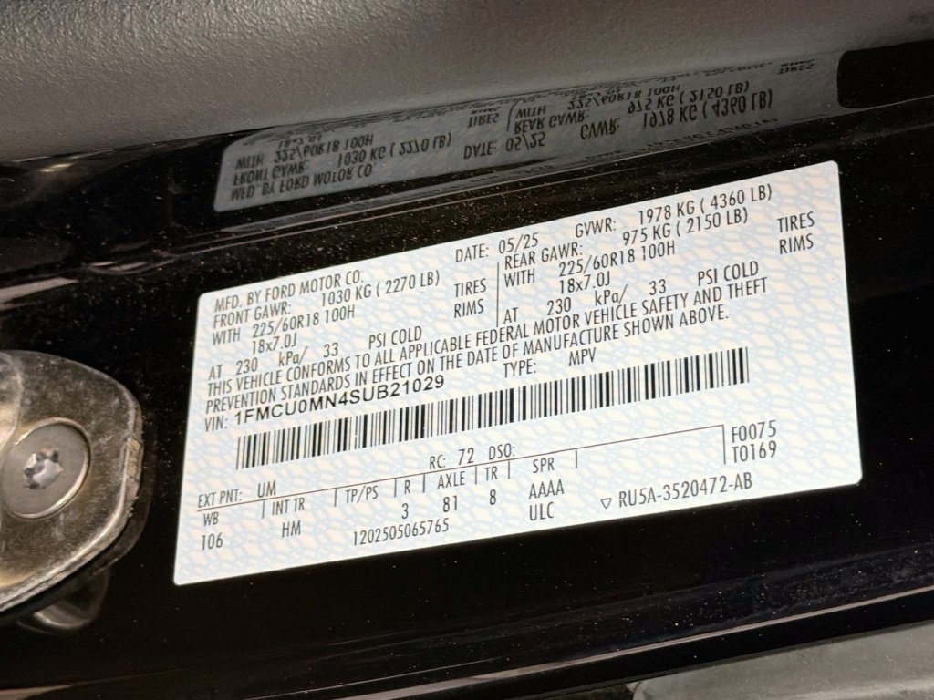 Used 2025 Ford Escape ST-Line FWD image 28