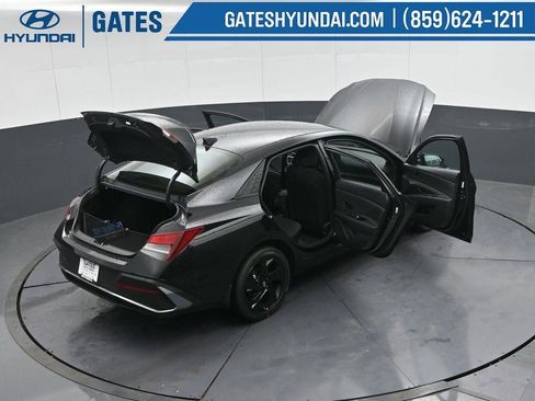 New 2026 Hyundai Elantra Sport image 46