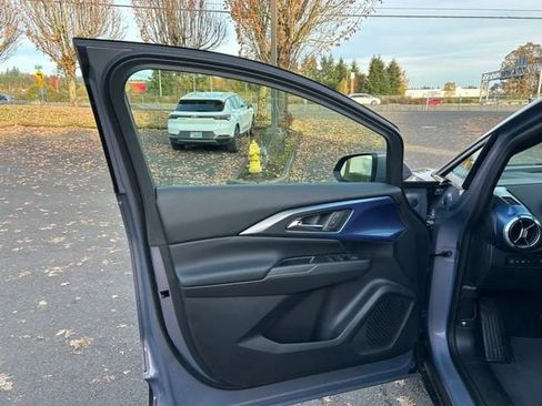 New 2026 Chevrolet Equinox EV LT image 16