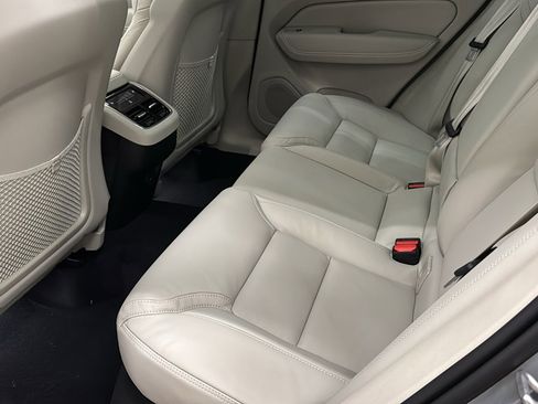 New 2026 Volvo XC60 B5 Ultra w/ Protection Package Premier AWD/4WD image 27
