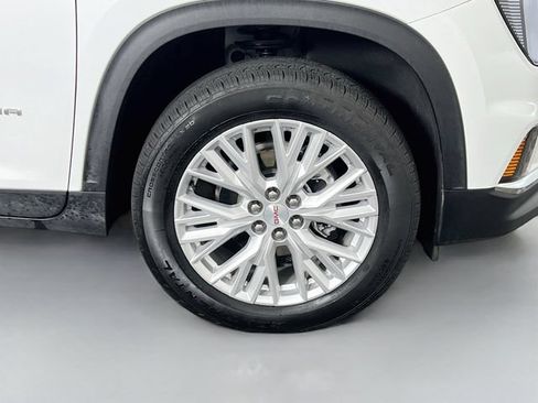Used 2026 GMC Acadia Elevation w/ Elevation Premium Package AWD/4WD image 40