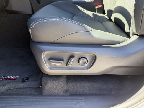 New 2026 Toyota 4Runner TRD Off-Road Premium image 10