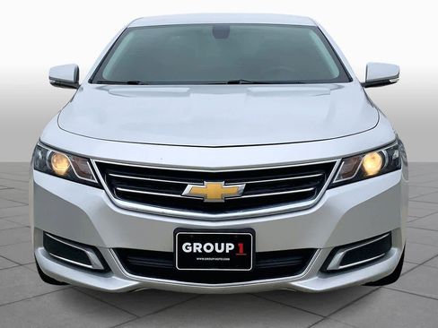 Used 2017 Chevrolet Impala LT image 4