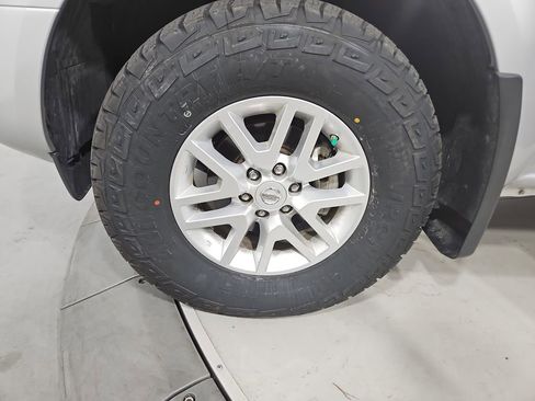 Used 2019 Nissan Frontier SV w/ Value Truck Package image 26