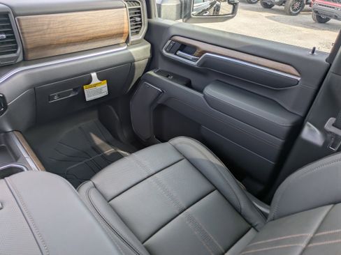 New 2026 Chevrolet Silverado 3500 High Country w/ Technology Package AWD/4WD image 22