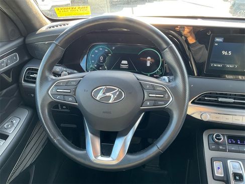 Used 2020 Hyundai Palisade Limited image 16
