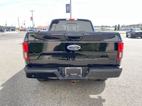 Used 2018 Ford F150 Lariat w/ Equipment Group 502A Luxury AWD/4WD image 4