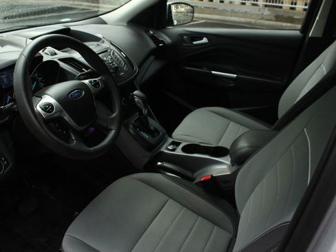 Used 2015 Ford Escape SE AWD/4WD image 14