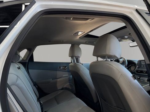 Used 2021 Hyundai Kona Limited w/ Cargo Package image 21