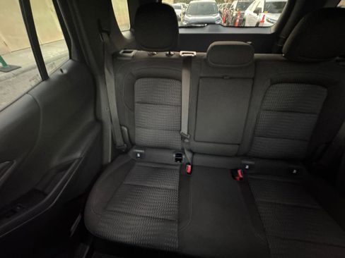 Used 2025 Chevrolet Equinox LT image 38