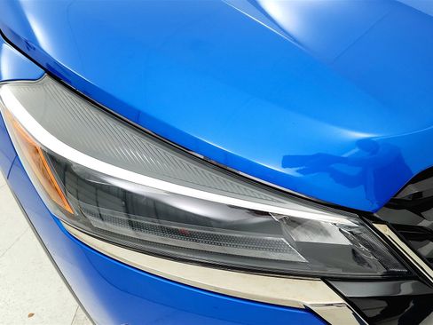 Used 2024 Nissan Kicks SR image 26