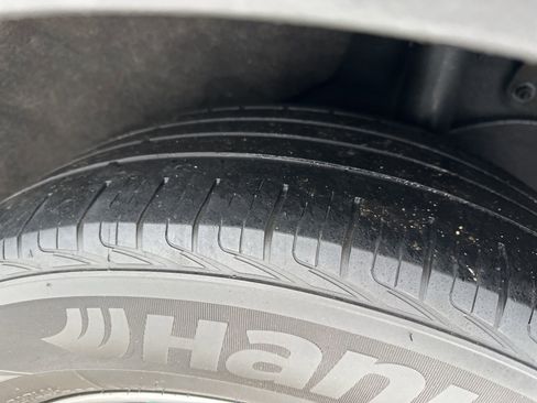 Used 2018 MAZDA CX-9 Touring image 6