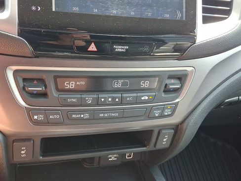 Used 2019 Honda Ridgeline RTL-T image 17