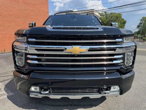 Used 2020 Chevrolet Silverado 3500 High Country w/ Z71 Off-Road Package image 8